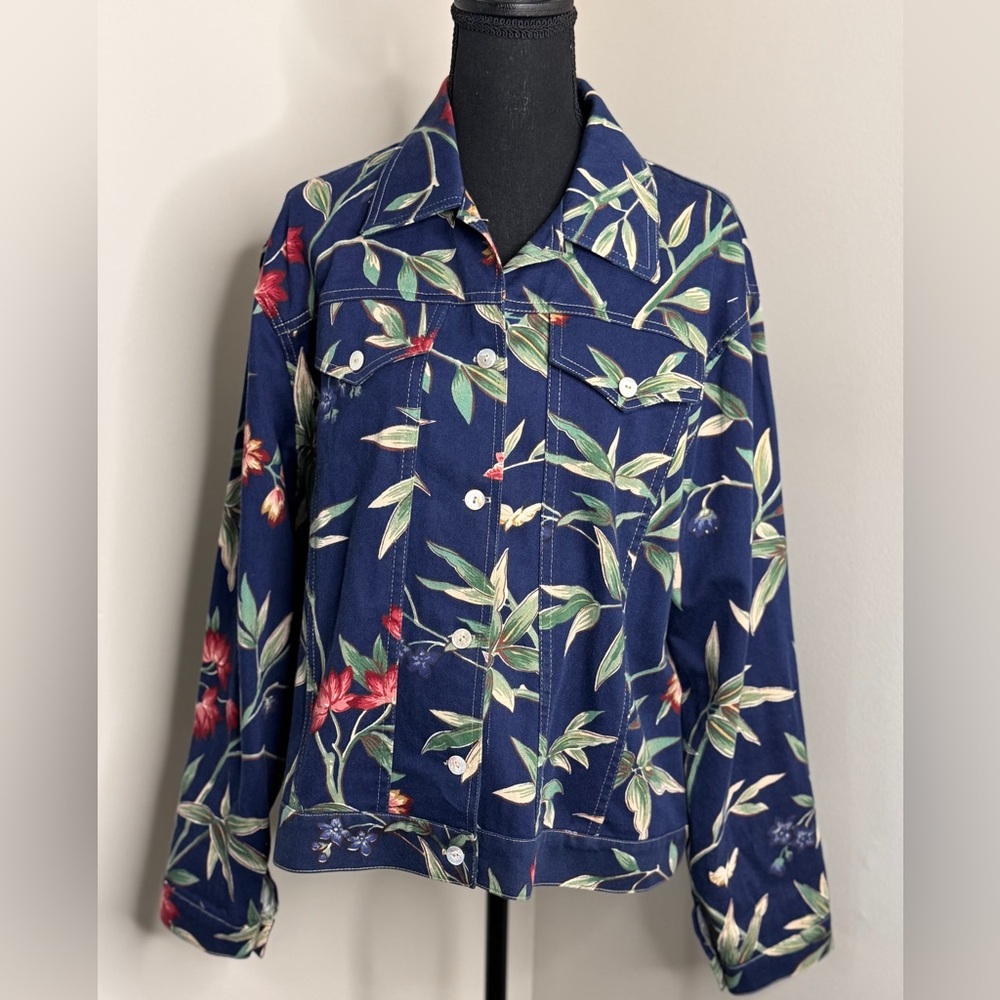 Norm Thompson‎ Blue Floral Jean Jacket